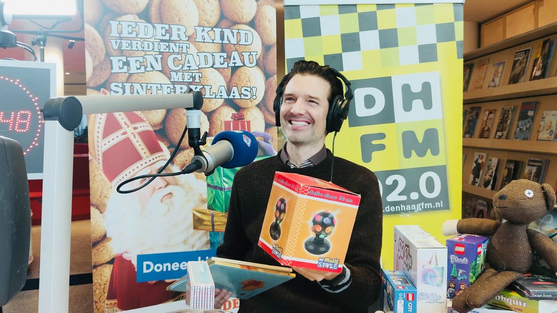 Bas Muijs doneert aan Sintvoorieder1