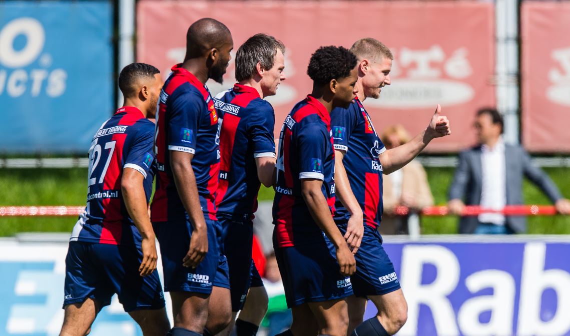 VoetbalRijnmond Cup: Excelsior Maassluis Klopt ASWH In Kwartfinale ...