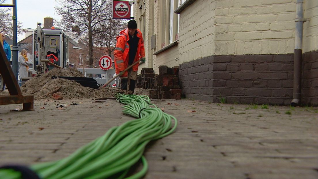 Glasvezel ligt klaar om de grond in te gaan