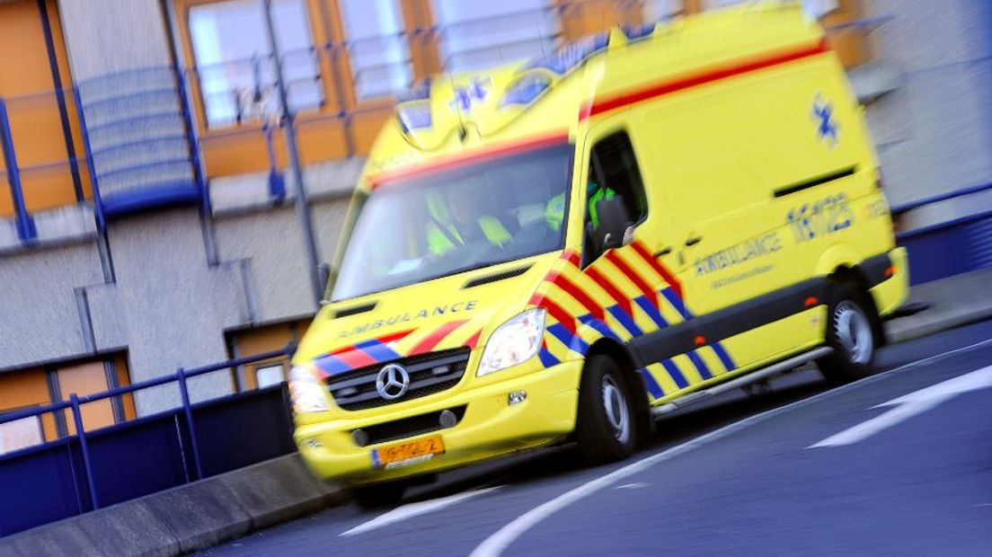 In Aalten zijn ambulances bij een kwart van de spoedgevallen langer dan een kwartier onderweg. Daarmee scoort de Achterhoekse gemeente het slechtst van alle Gelderse gemeenten.