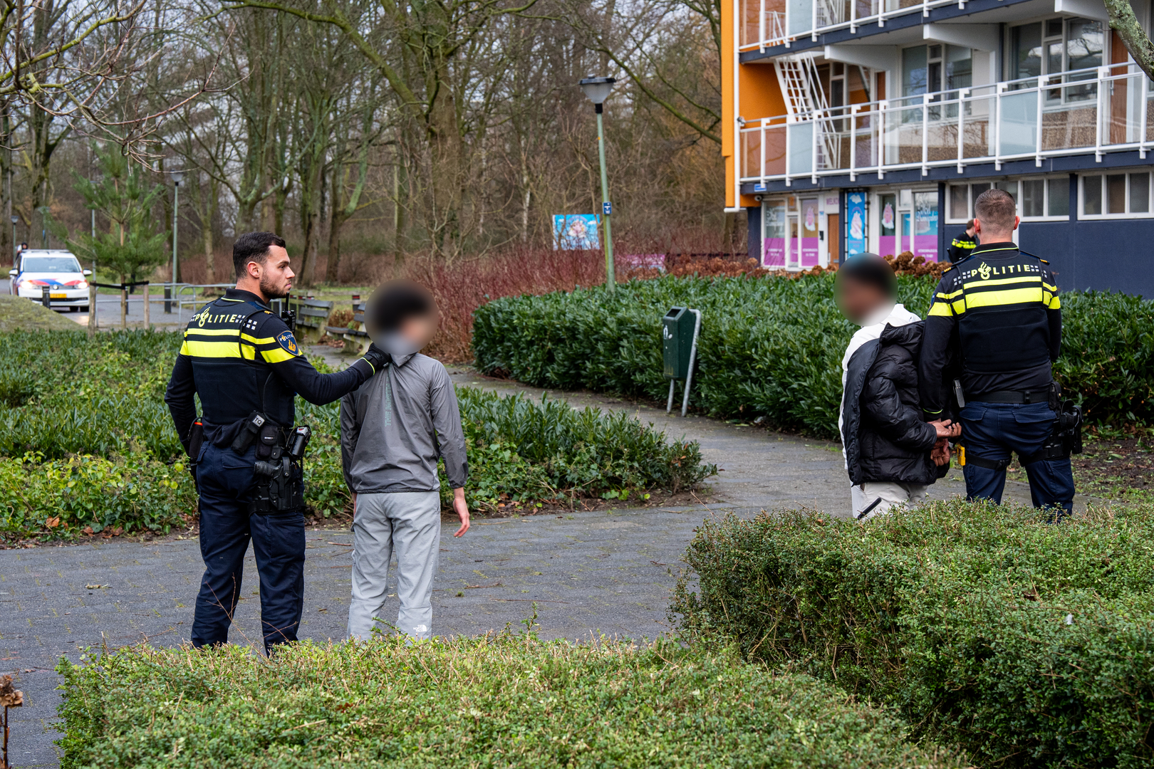 De politie kon vier verdachten aanhouden.