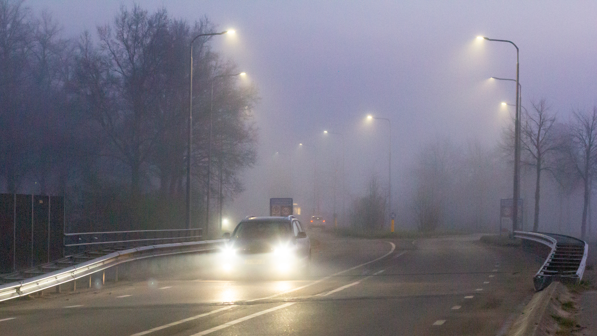 Code geel in provincie Utrecht vanwege mist | Fietser gewond bij botsing.