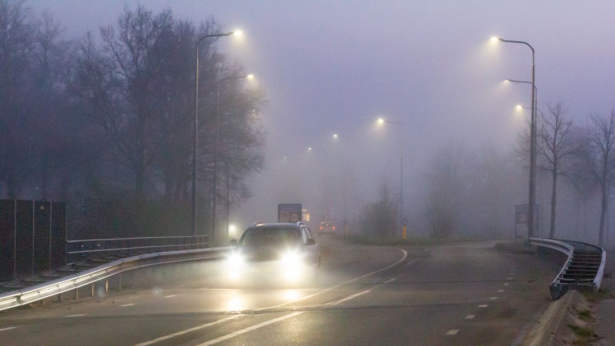 Kans op gladheid en mist in onze provincie, KNMI geeft code geel af