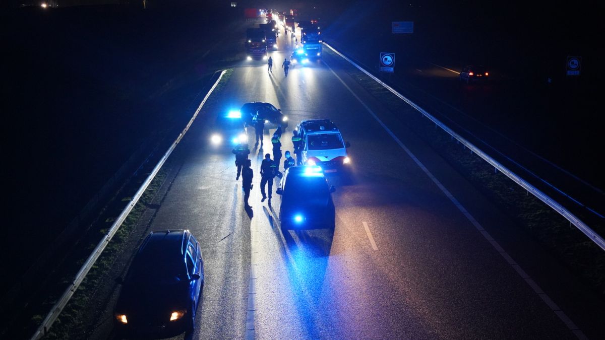 Vuurwapengevaarlijke man aangehouden: snelweg tijdelijk dicht