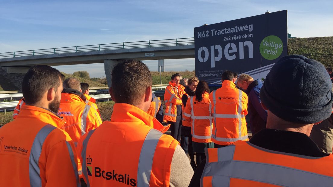 Twee extra rijbanen tussen Goes en Zelzate: Tractaatweg maanden eerder dan gepland open