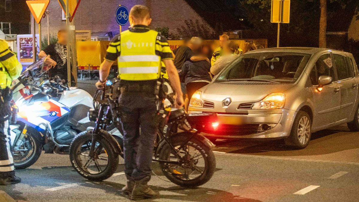 112 Nieuws: Vier gewonden bij kettingbotsing in Heino | Fietser gewond in Onna