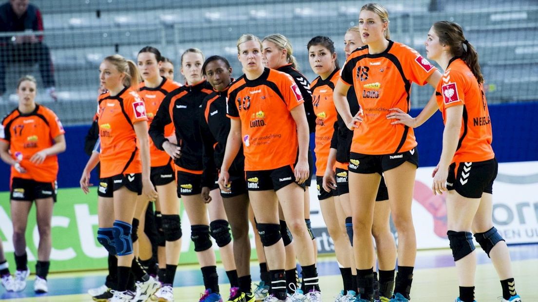 Handbalsters verliezen van Frankrijk