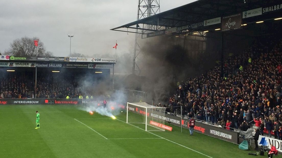 Vuurwerk op het veld