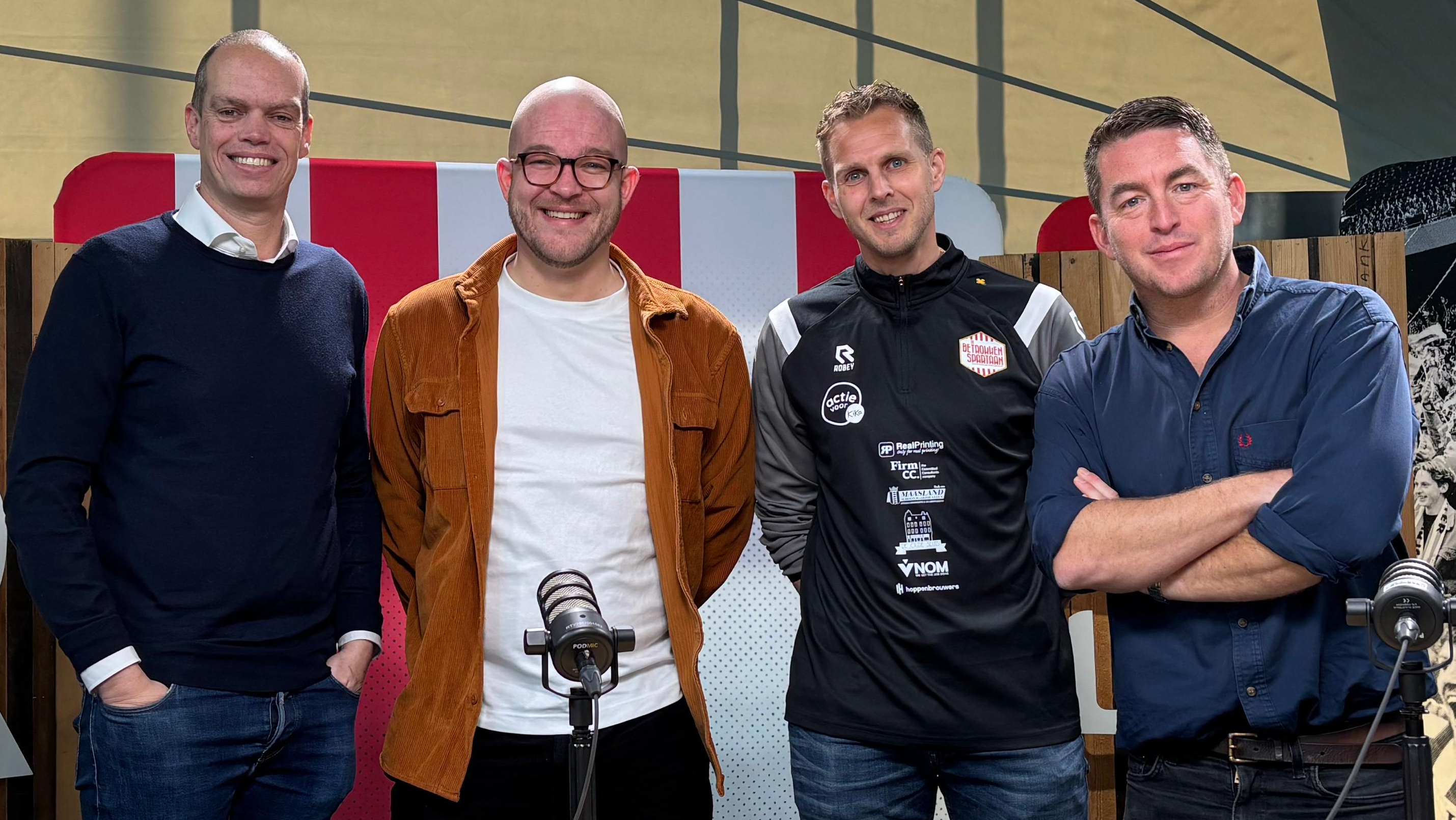 Frank Stout, Philip van Es, Ruud Ammerlaan en Anton Slotboom in Sparta naar Voren!