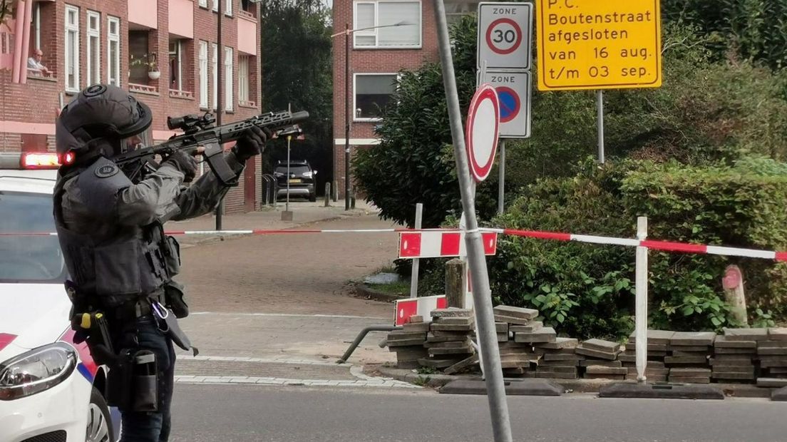 Schoten gelost bij incident in Almelo