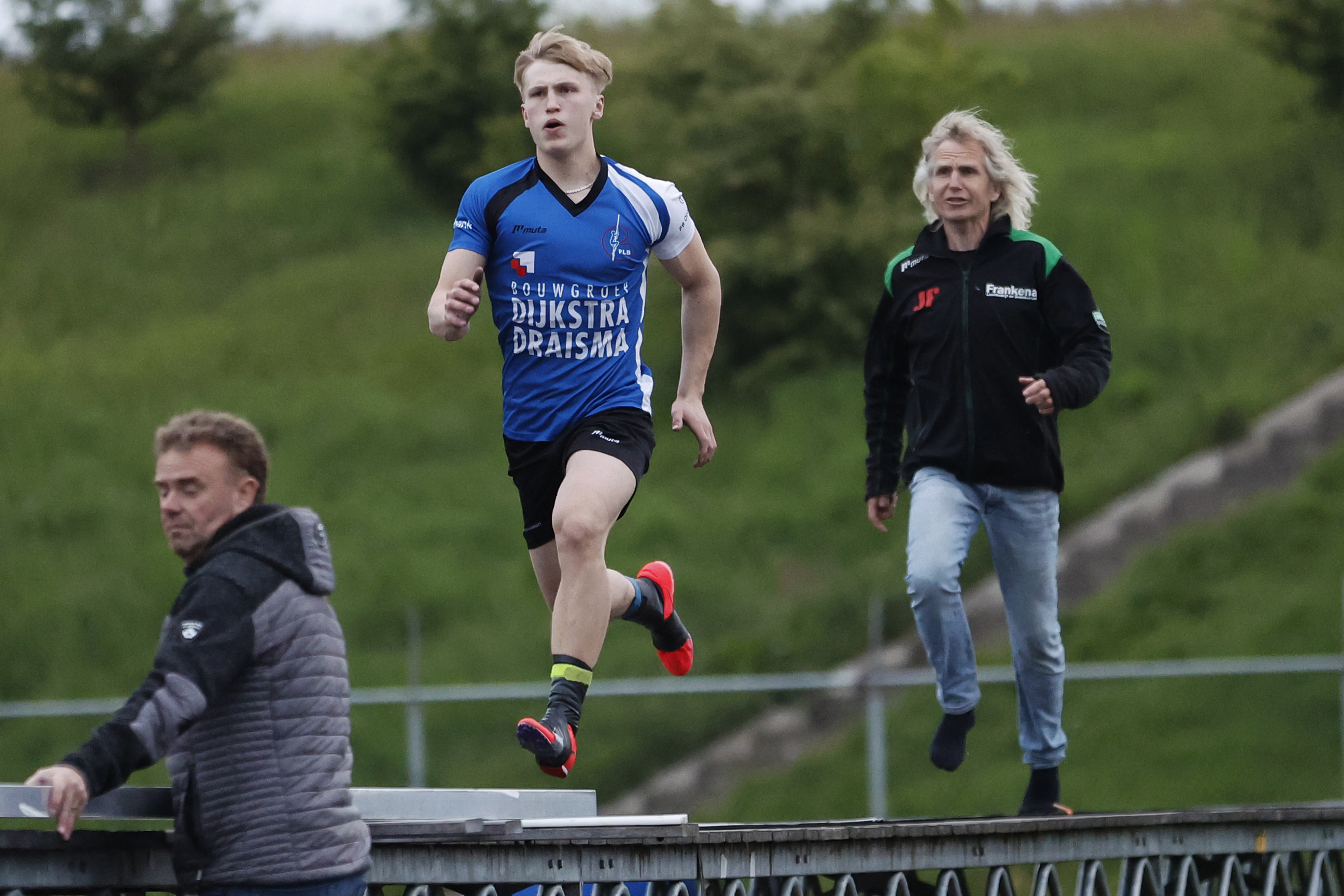 Germ Terpstra krijgt coaching van zijn vader Wim Terpstra