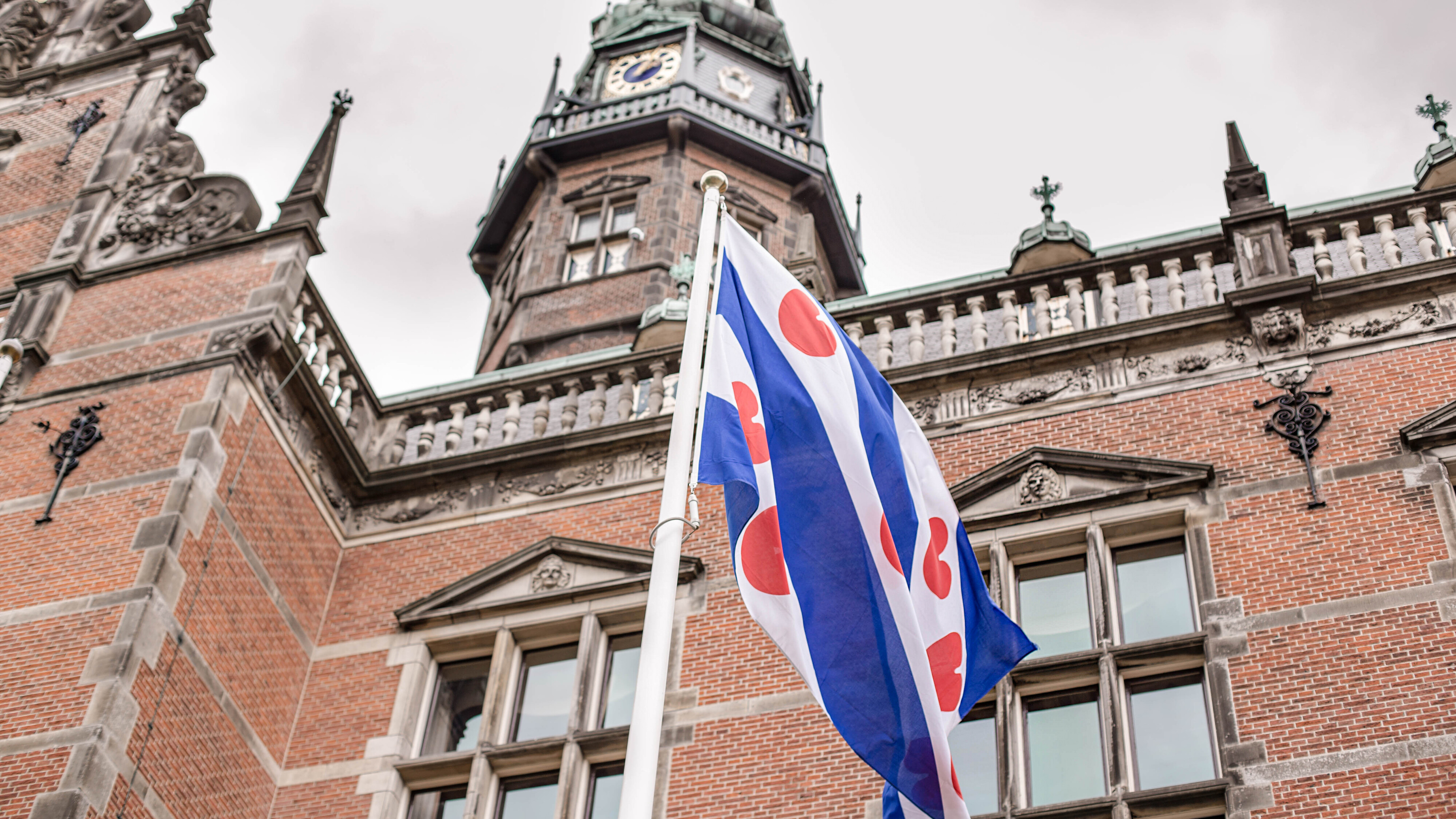 RUG stopt met meertaligheidsopleiding en zoekt andere plek voor studie Fries