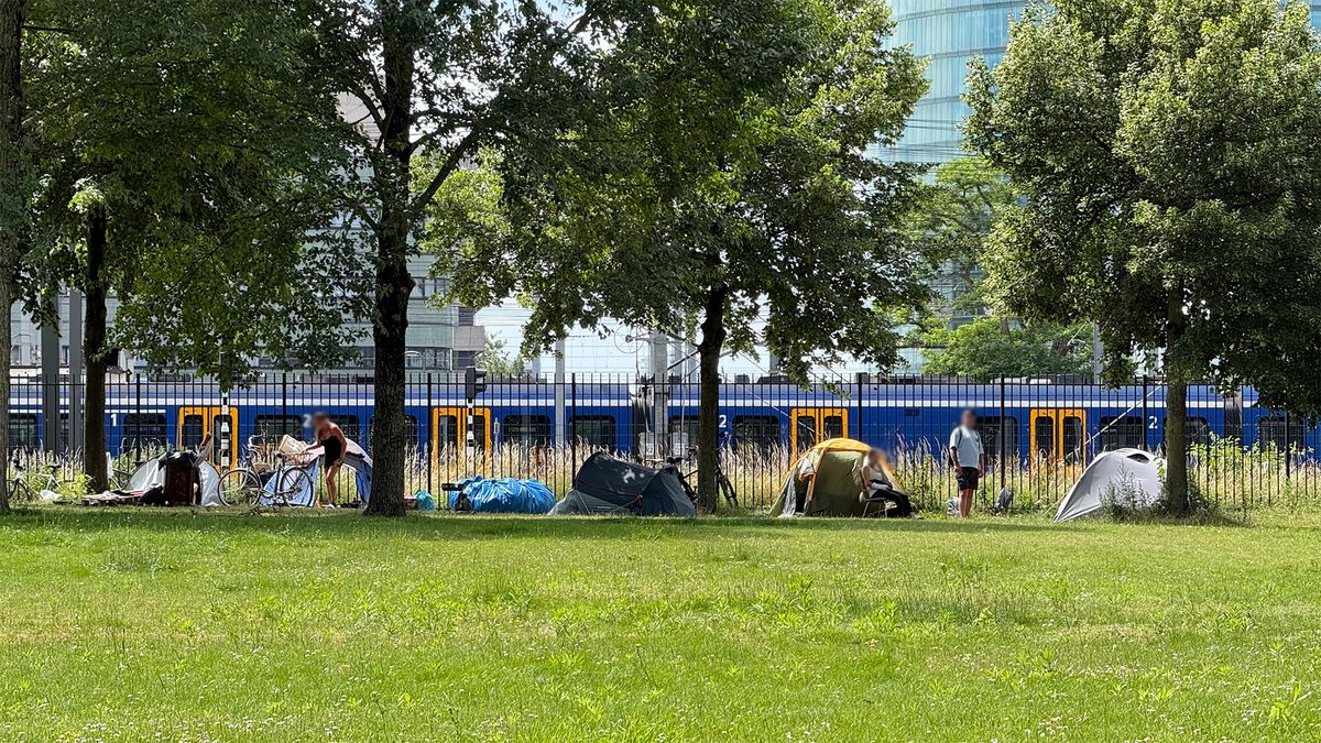 Tentjes achter de Inktpot, Poolse arbeidsmigranten zoeken onderdak in Utrecht