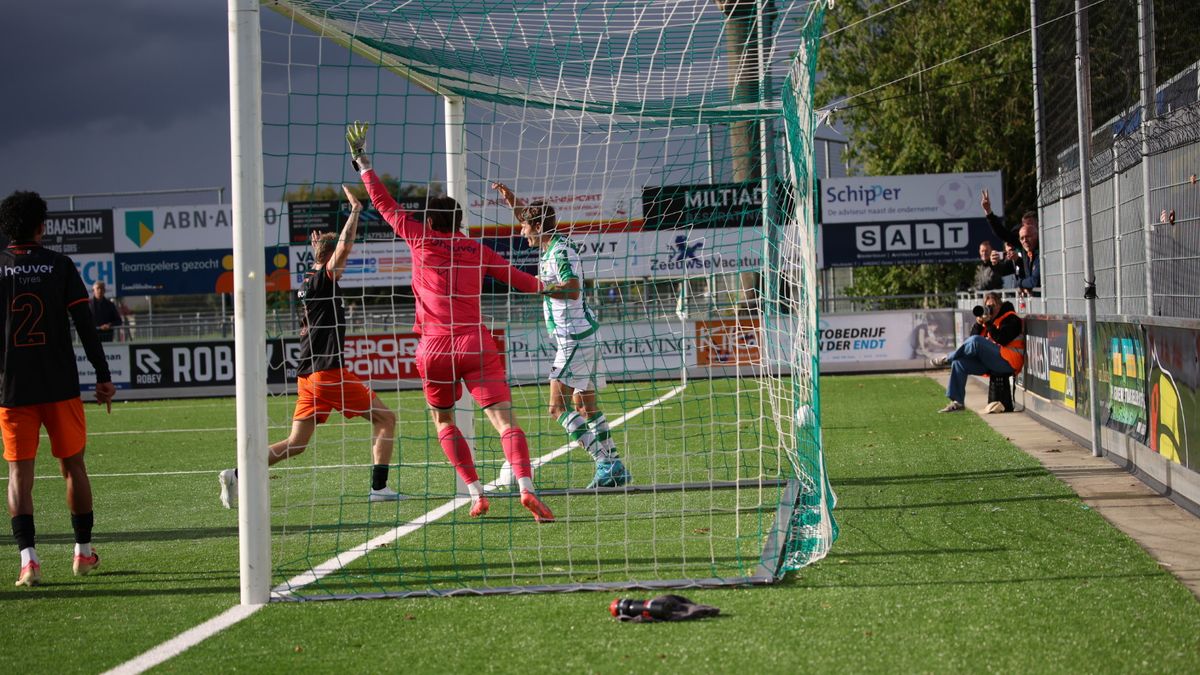 Veerkracht en spookdoelpunt helpen Kloetinge aan punt tegen HHC Hardenberg
