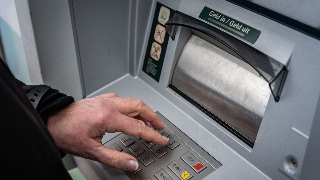 Pinnen Pinautomaat Geld opnemen