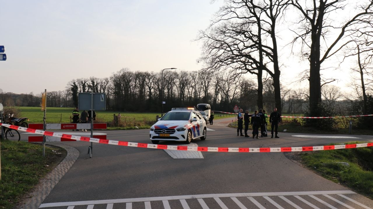 Fietsster gewond bij aanrijding in Enschede.