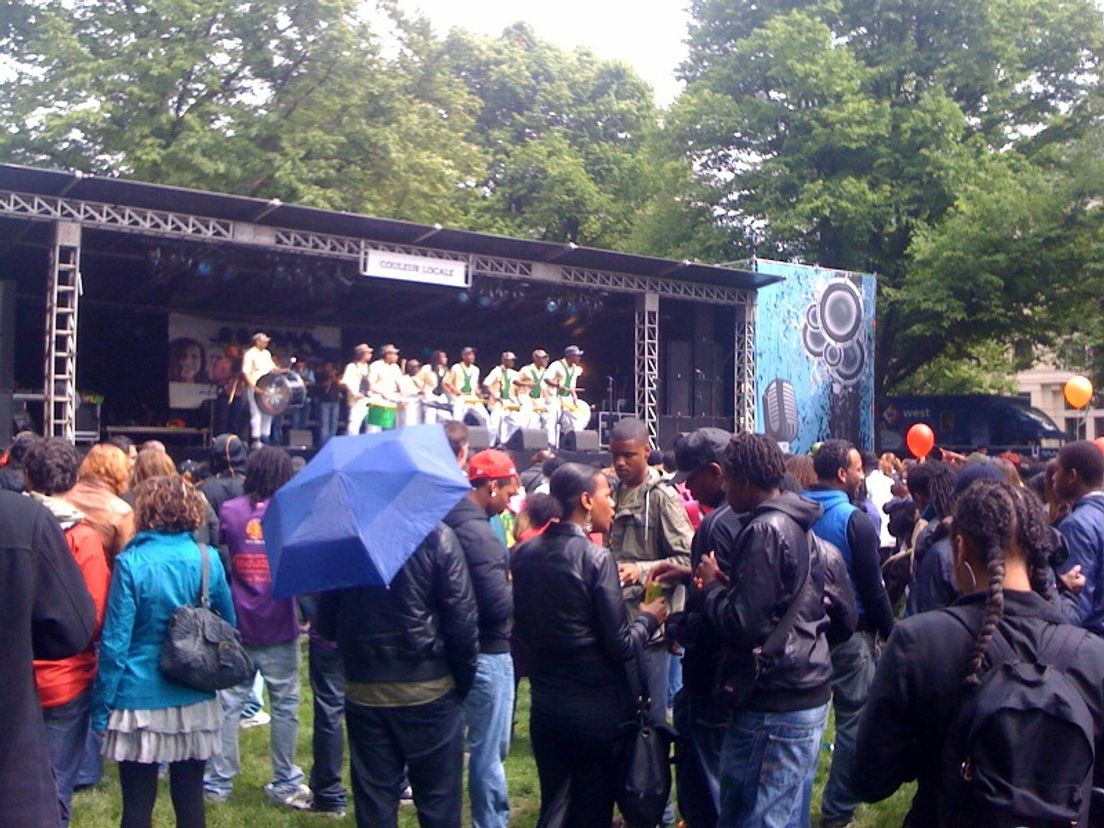30-05-2010Dunya1.jpg