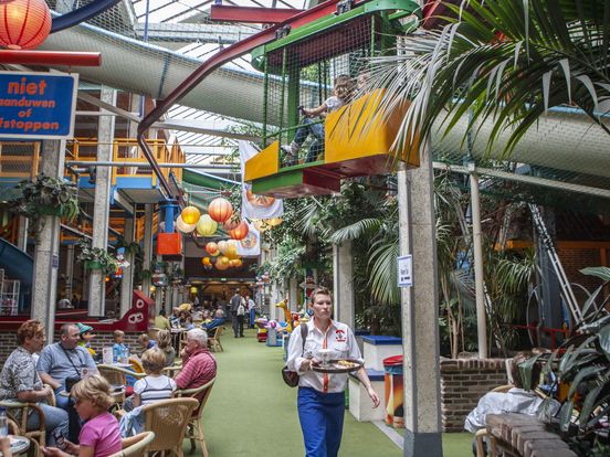 Kijkdag bij Speelstad Oranje trekt veel bekijks: neemt iemand het attractiepark over?