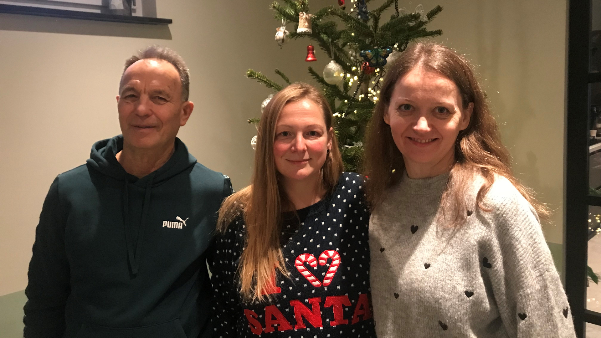 Nadya wilde haar moeder begraven in Oekraïne, maar werd getuige van een Russische aanval