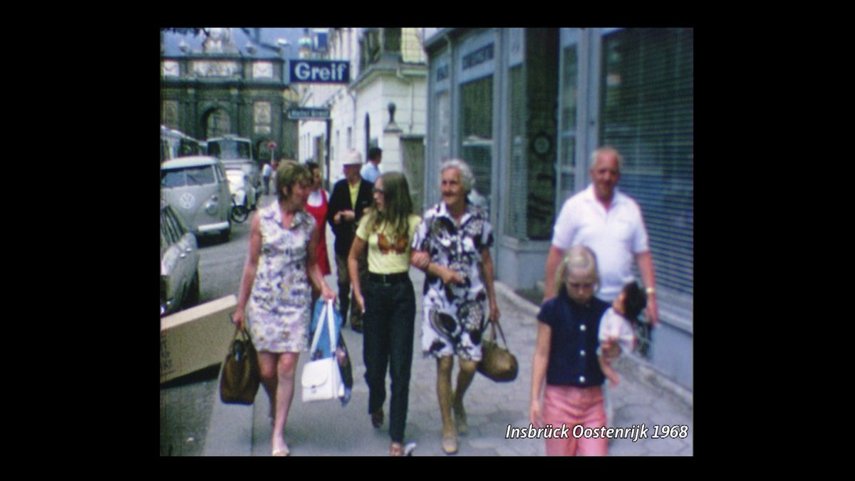 Een duik in de zomers van vroeger: de familie Valkenburg ging op vakantie over de grens
