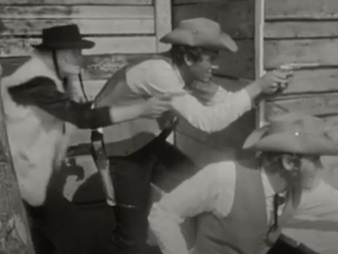 Na 54 jaar gaat de Zuurkool Western uit Rotterdam-Vreewijk weer in première