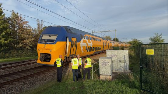 Intercity raakt spoorboom en komt stil te staan bij Buggenum Nieuws