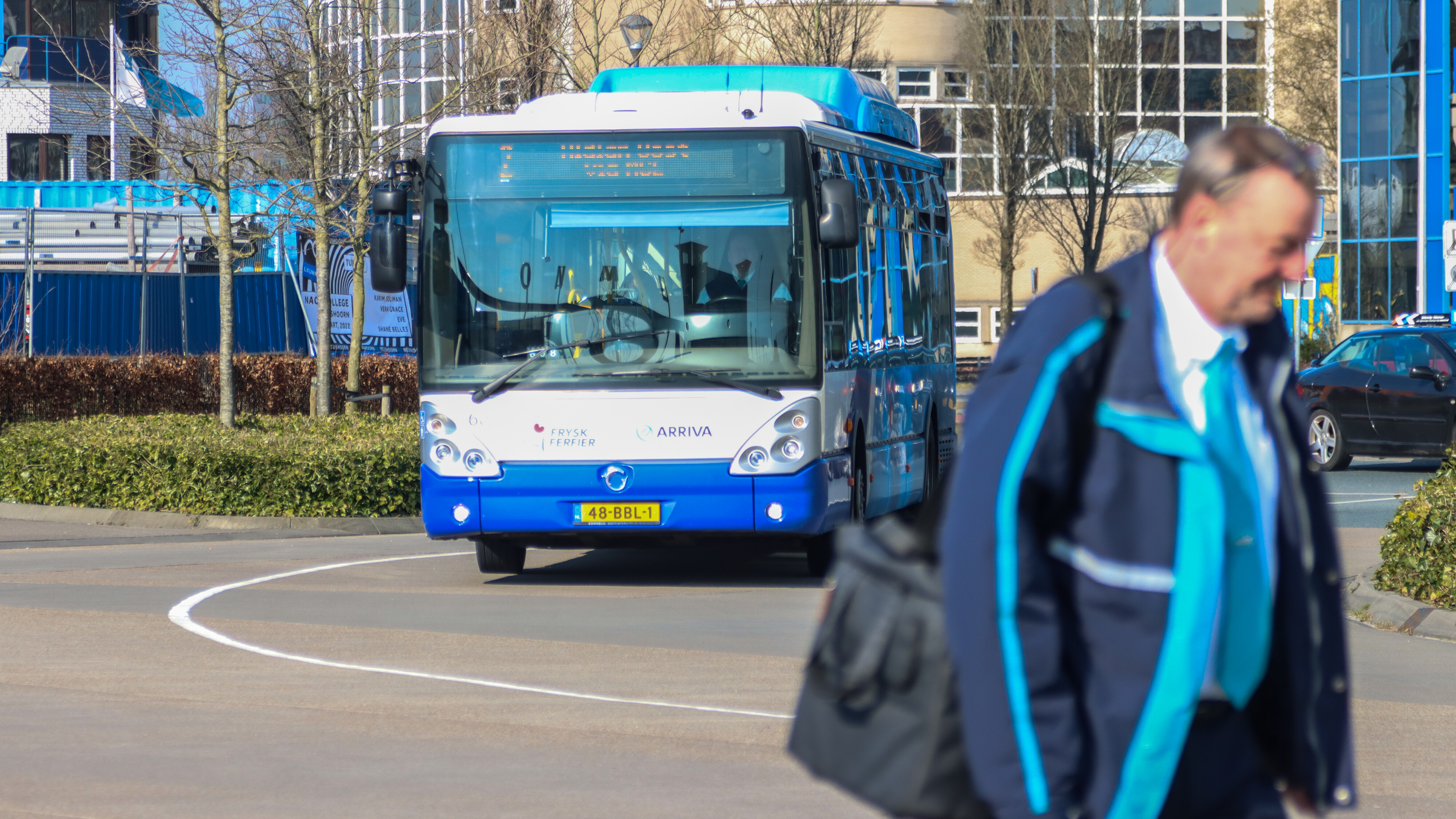 Arriva 2025 kleding bestellen