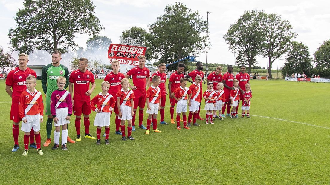 FC Twente speelde vorig jaar ook een oefenduel in Fleringen