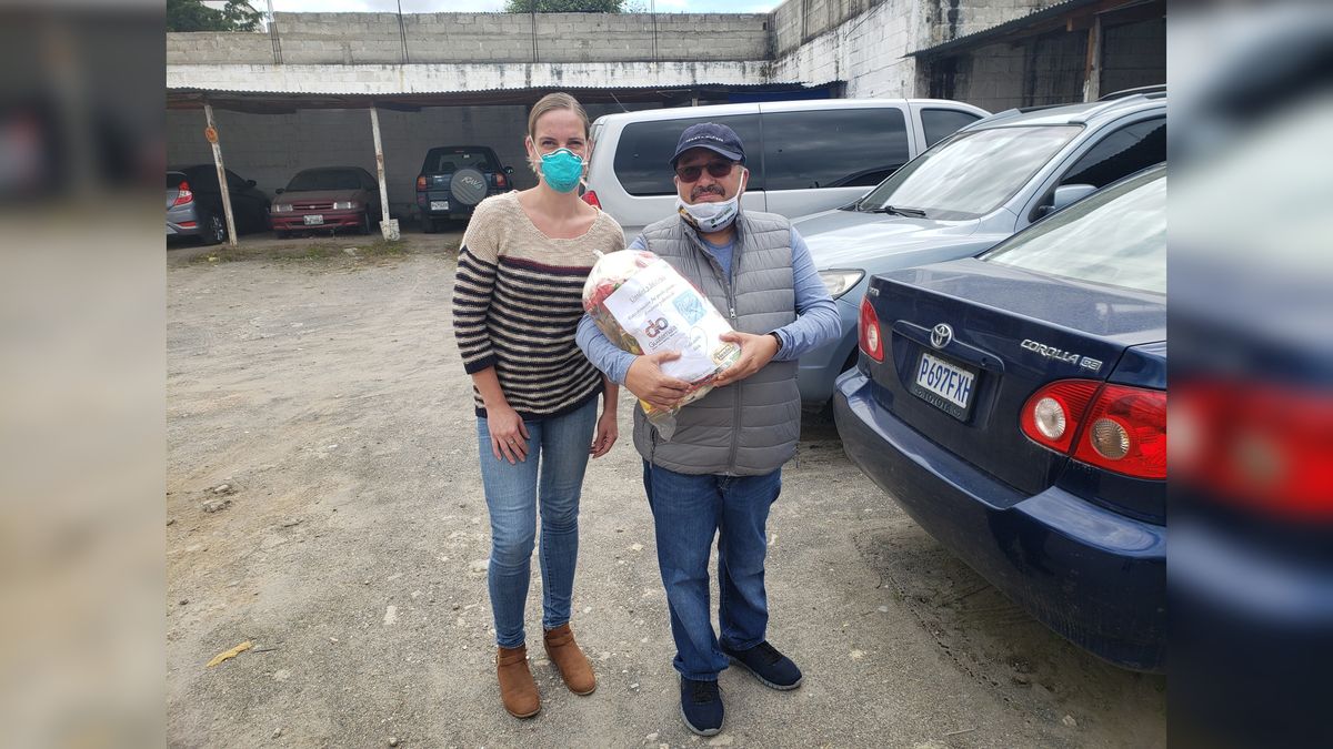Petra Post uit Kerkwerve steunt toeristische sector in Guatemala