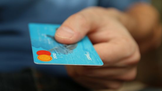 Bedrijf negeert uitspraak rechter over achterstallig loon, werknemer vraagt faillissement aan Nieuws