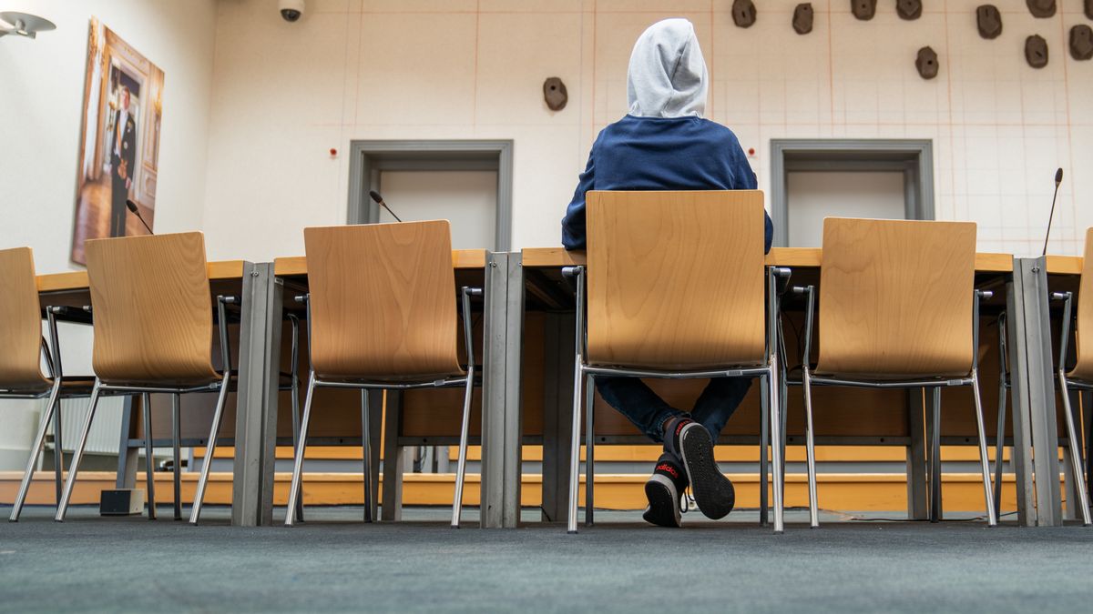 Celstraf voor jarenlange mishandeling vriendin - RTV Drenthe