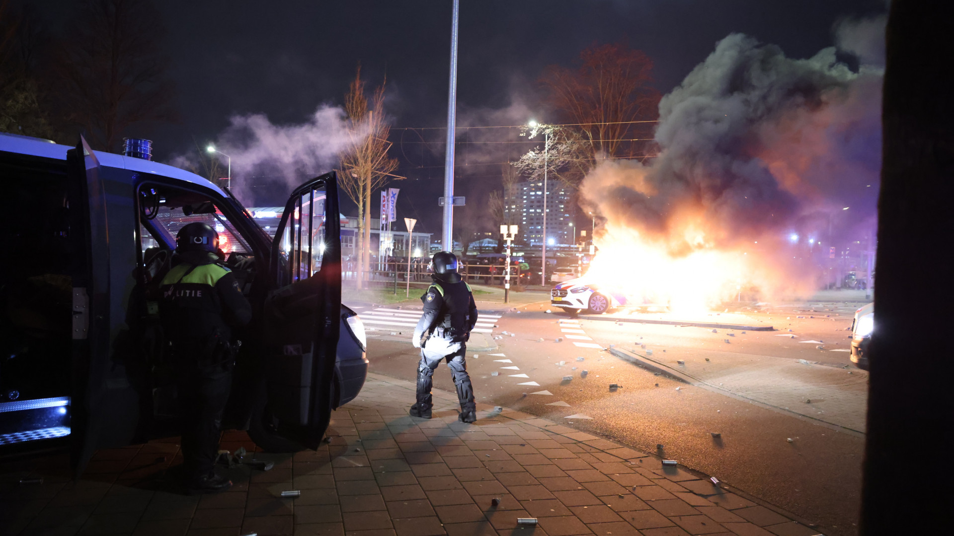 Auto Van Peter Werd Vernield Bij Rellen, Maar Kosten Kunnen Niet Worden ...