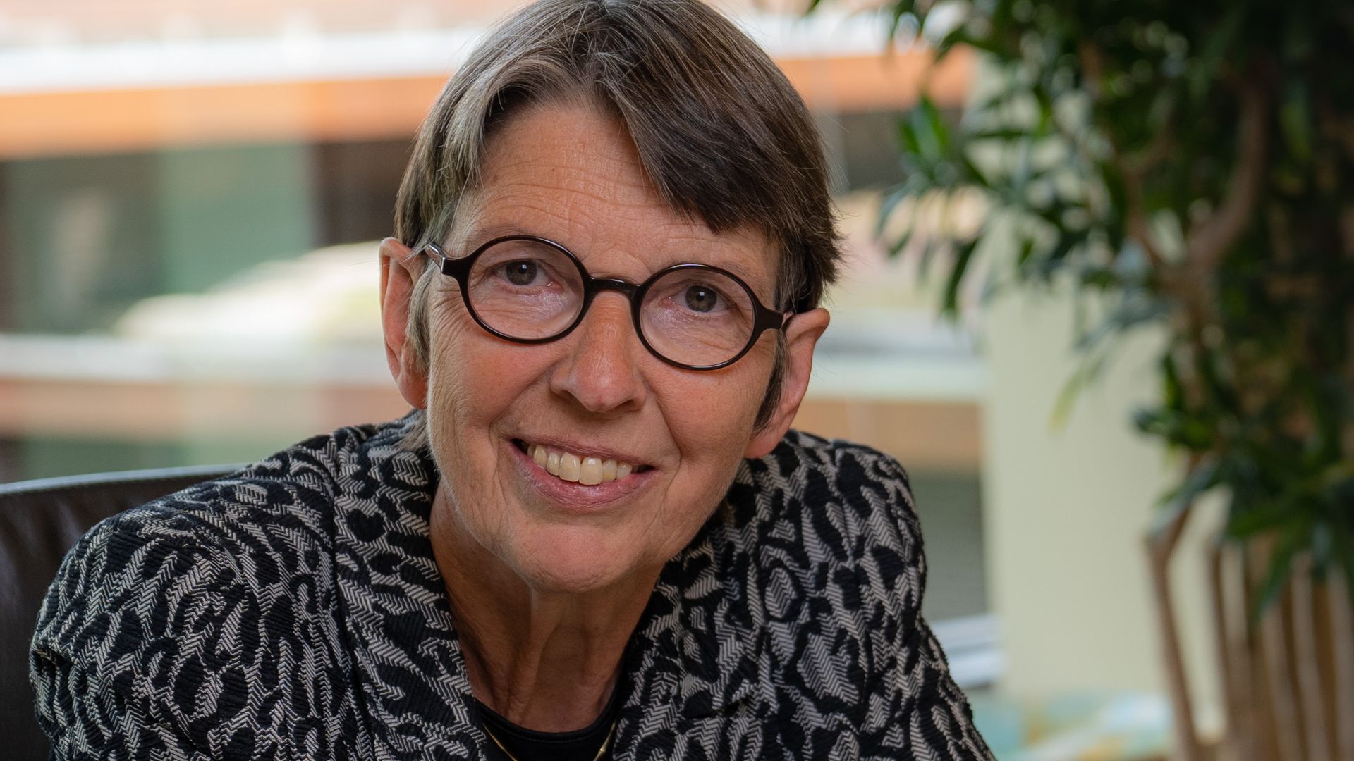 Jetta Klijnsma gaat voor tweede periode als commissaris van de Koning