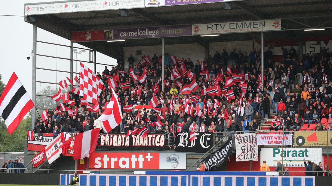 De wedstrijd FC Emmen-FC Twente wordt dinsdag gespeeld (Rechten: Gerrit Rijkens)