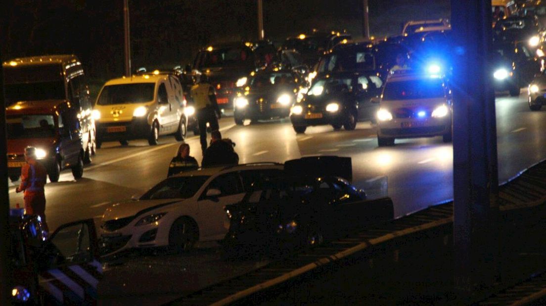 A35 bij Borne afgesloten na ongeluk