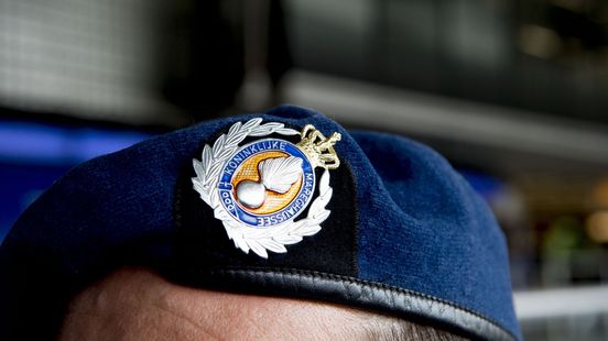 Illegale wapens, munitie, kruit en zwaar vuurwerk gevonden bij reservist