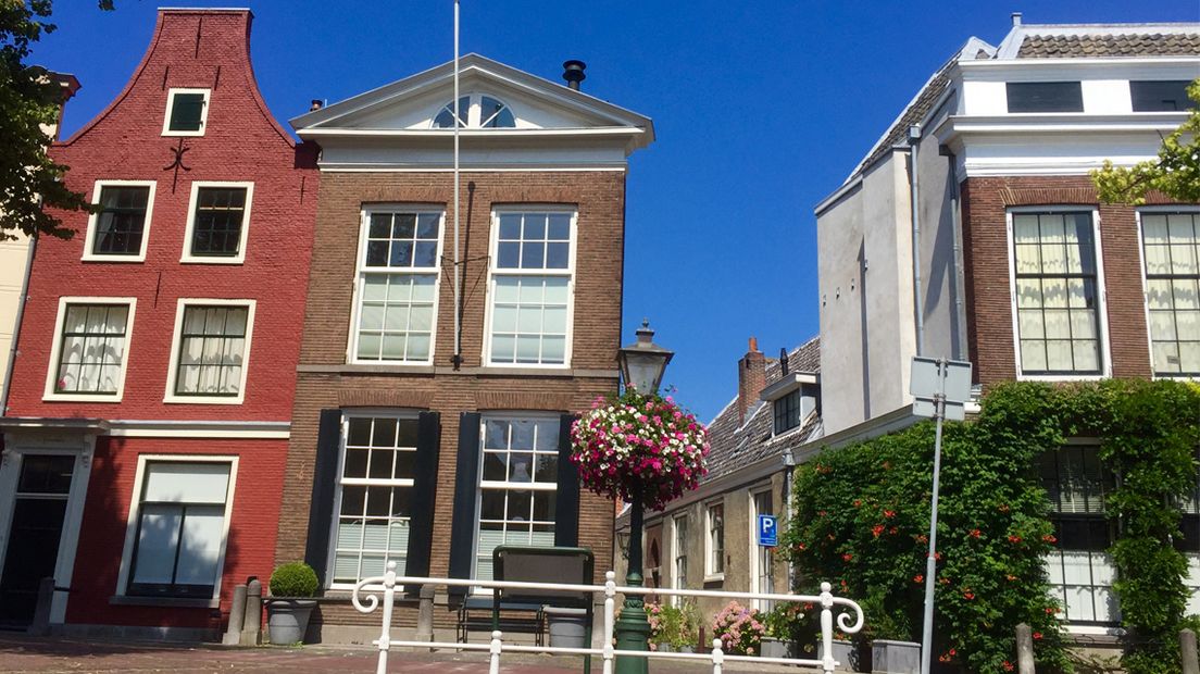 Het Rapenburg in Leiden.