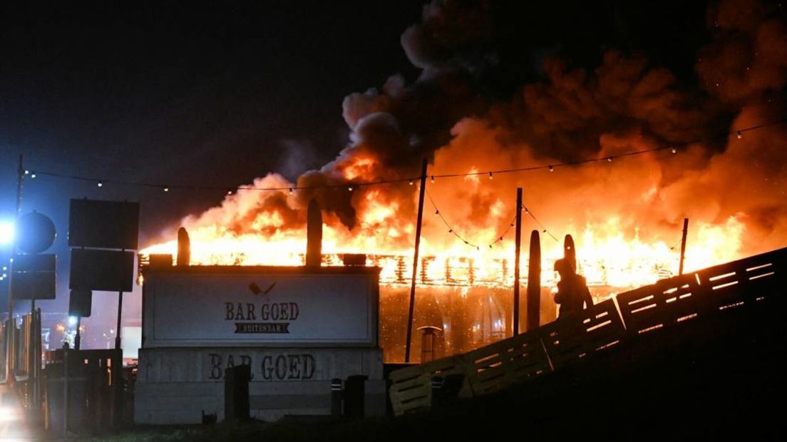 Brand verwoest horecazaak in Perkpolder