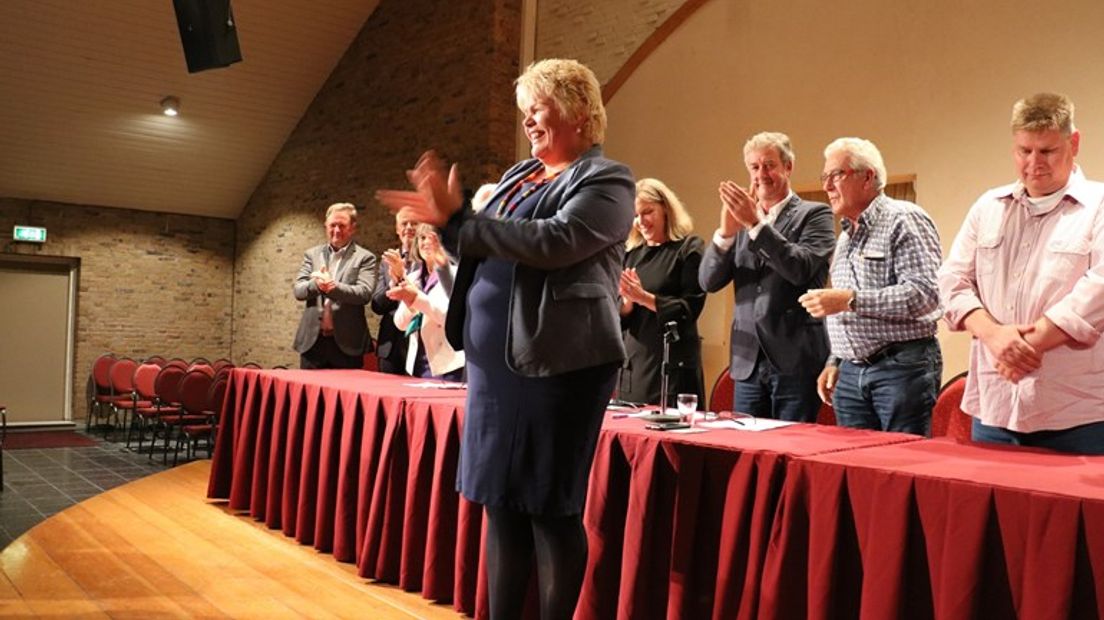 Ineke van Gent is vanavond geïnstalleerd als burgemeester van Schiermonnikoog (Rechten: RTV Noord/Jeroen Berkenbosch)