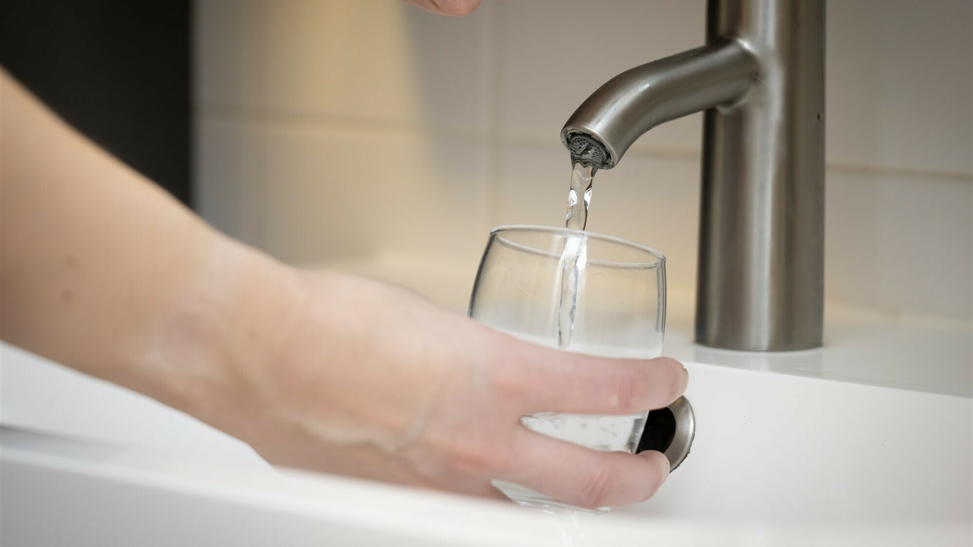 Zeeuwen gaan volgend jaar meer betalen voor hun drinkwater