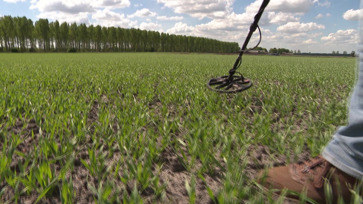 Schattenjager Otto Torenbosch schrijft kinderboek over oeroude bijlvondst