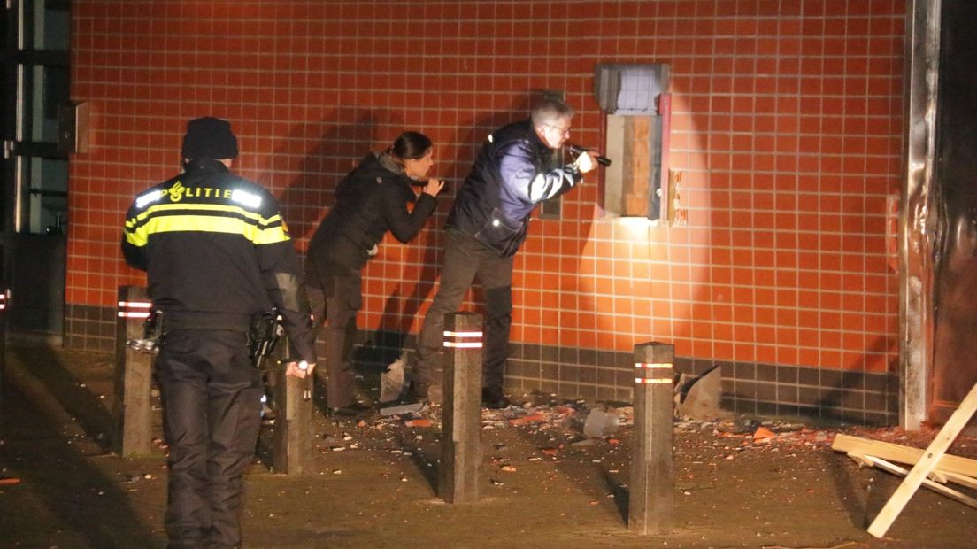 Plofkraak op geldautomaat in Sluiskil (video)