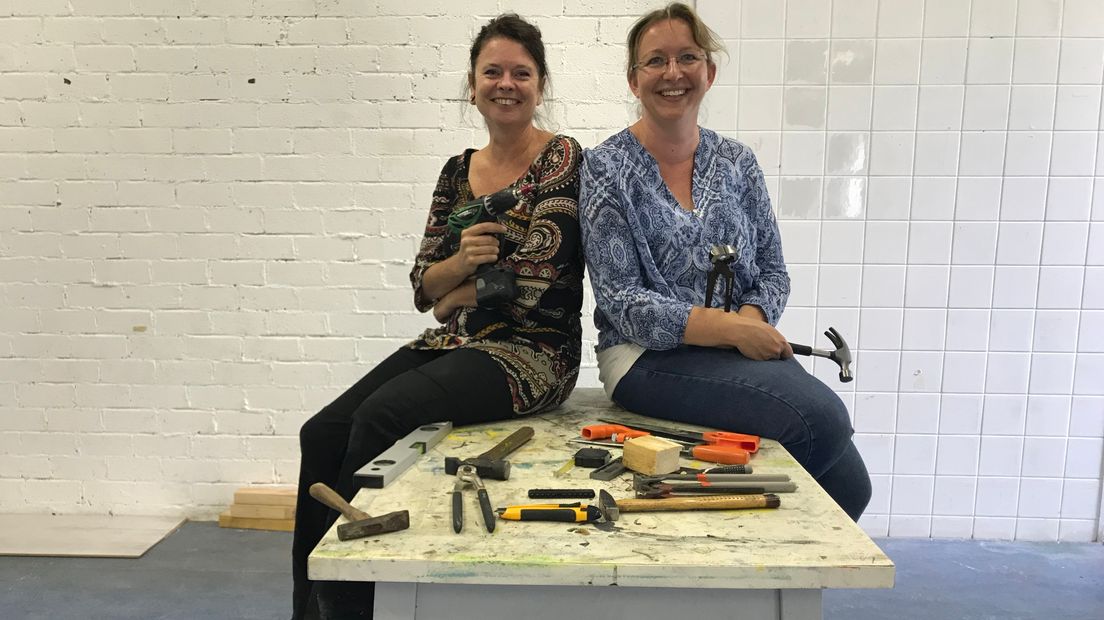 Klusjesvrouwen Bianca en Esther leren je klussen in één dag