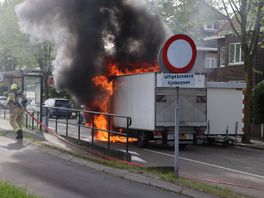 112-nieuws | Bestelbus in vlammen - Fietser gewond na val