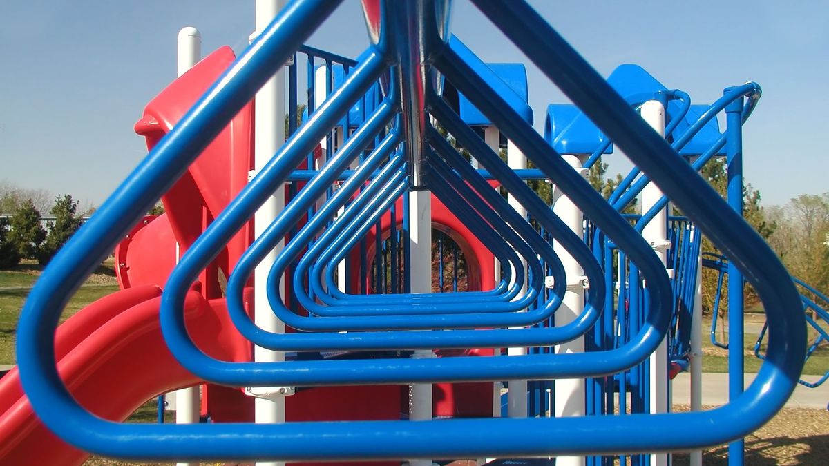 Speelplein in plaats van zwembad in Blitterswijck