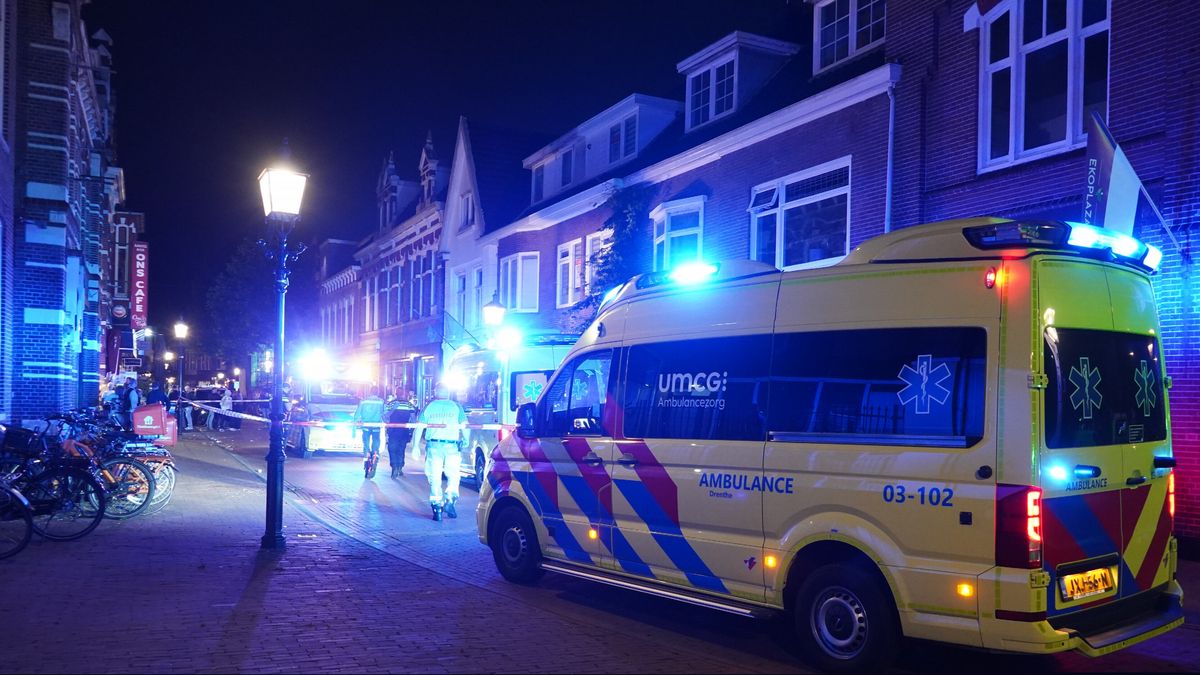 Twee gewonden bij steekpartij in een café in Assen, drie verdachten aangehouden