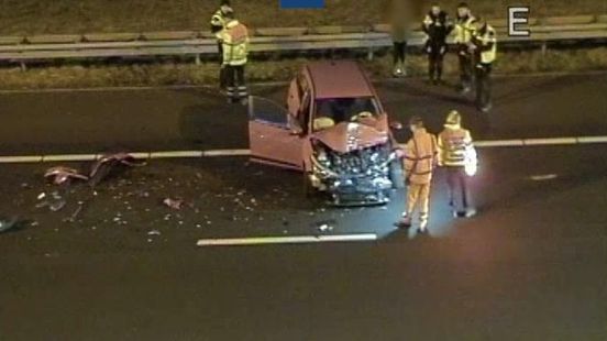 Parallelbaan A50 dicht vanwege botsing