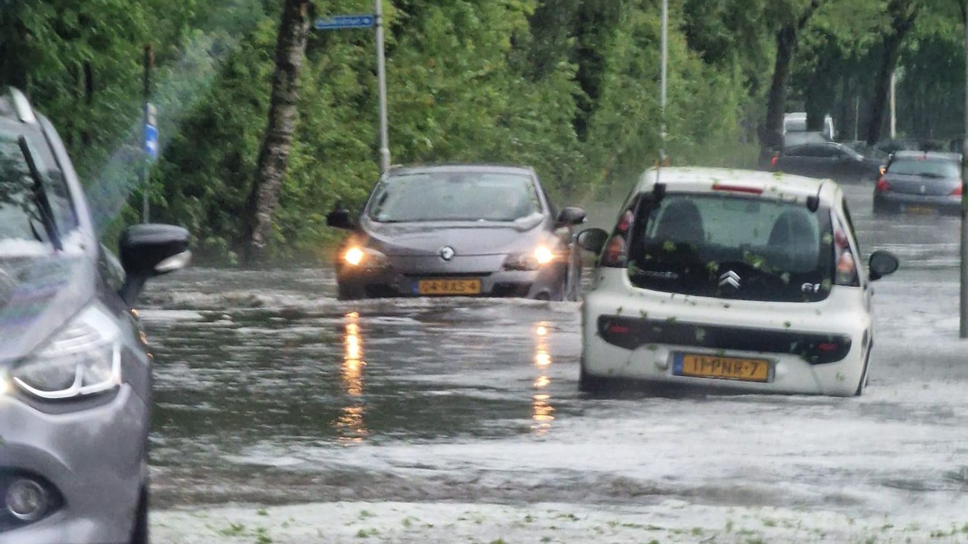 Wetterproblemen: wy hawwe de lúkse net om achteroer te hingjen en neat te dwaan
