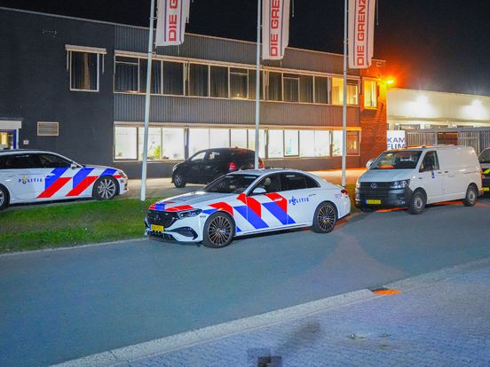 Politieactie bij distributiecentrum in Peize