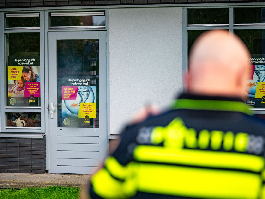 De vernieling vond plaats bij een kinderdagverblijf aan de Riekenoord.